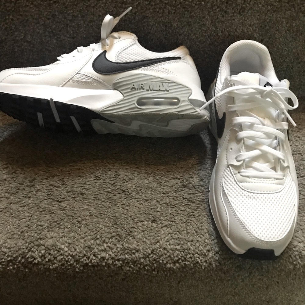 Nike Air Max 8.5